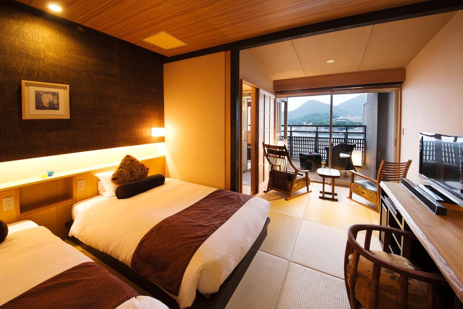 Hotel Migiwatei Ochi Kochi à Tomo Extérieur photo