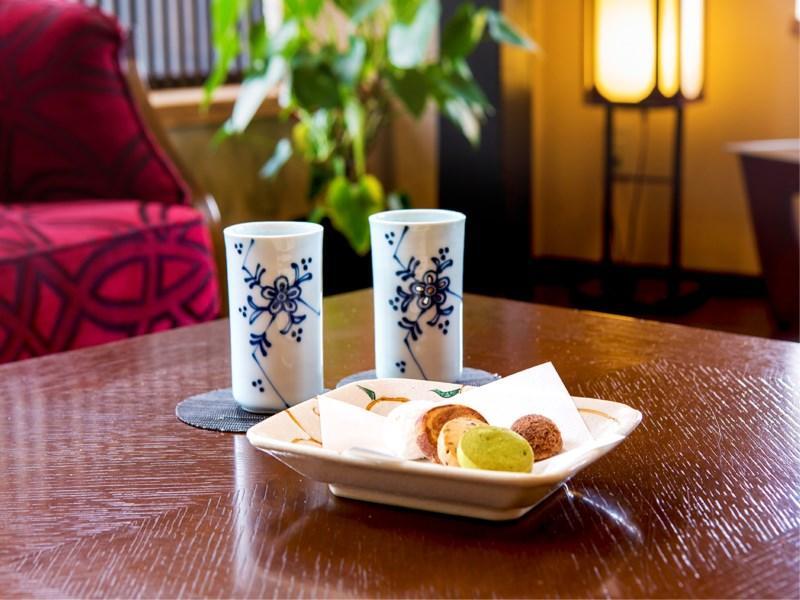 Hotel Migiwatei Ochi Kochi à Tomo Extérieur photo